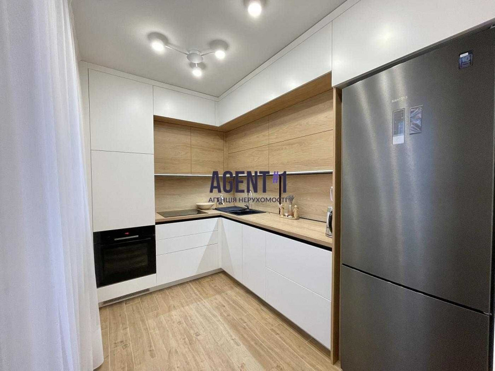 Продаж якісної 3-кімн. квартири з новим ремонтом ЖК Чайка, 96кв.м. Вишневе - зображення 1