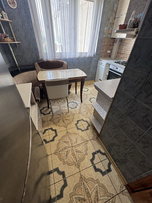 Продам 3 комн. кв. ремонт Сертификат метро Барабашова пр. Юбилейный Харьков - изображение 2