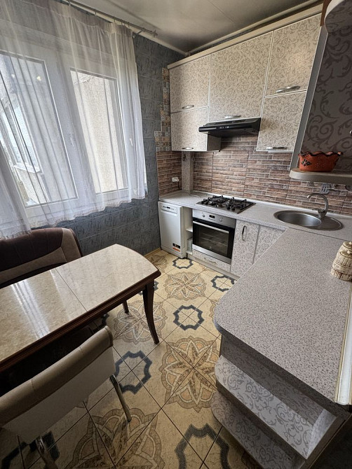 Продам 3 комн. кв. ремонт Сертификат метро Барабашова пр. Юбилейный Харьков - изображение 1