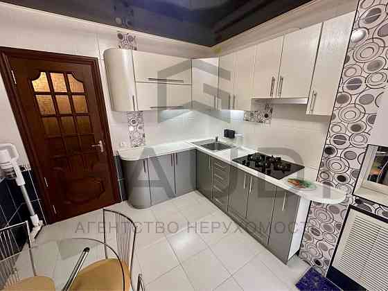 Продажа. Центр. Фрунзе-8-е марта. Вид на реку.Безнал. Миколаїв