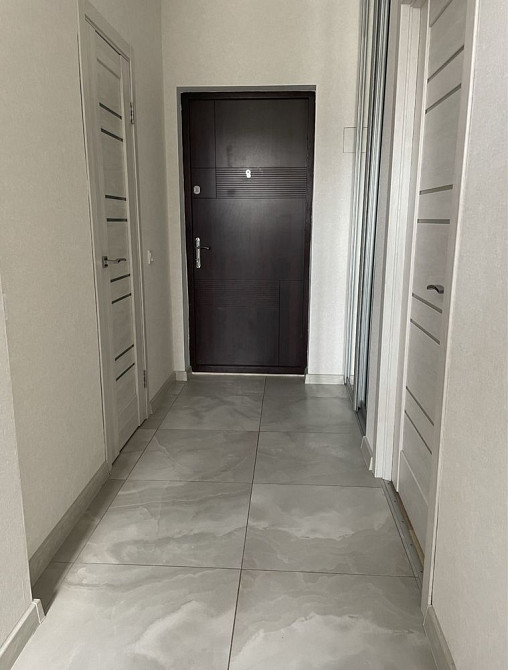 Продаж однокімнатної квартири з ремонтом,меблями!Є балконі і Кладова! Буча - изображение 4