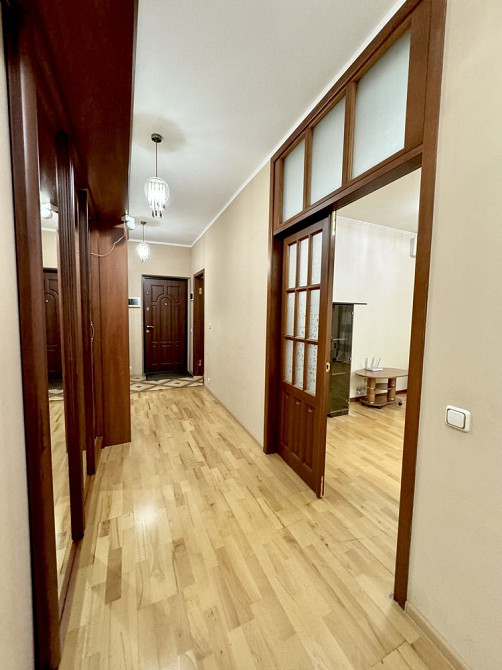 Продам 2-комнатную квартиру в центре набережная Харьков - изображение 2