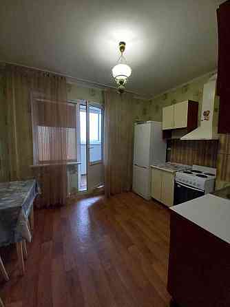 Здам 1к. квартиру, 43м.кв.  м. Осокорки, вул. Ващенко 1, Киев