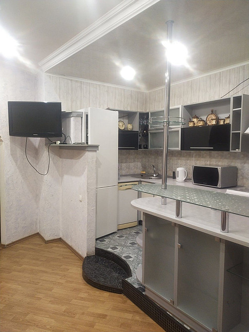 Сдаётся 3 комнатная квартира в центре, mar Кам`янське (Запорізька обл.) - зображення 2