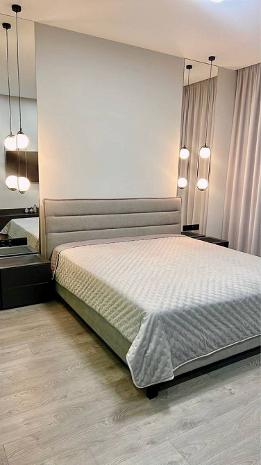 Без% Світло завжди 180м Богдана Хмельницького 58а Ярославів Вал Франка Киев - изображение 2