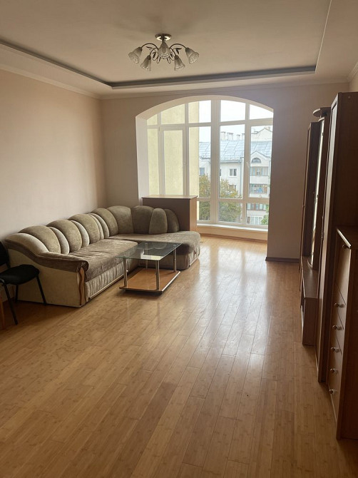 Квартира в новобудові навпроти входу в парк Шевченка Івано-Франківськ - зображення 1