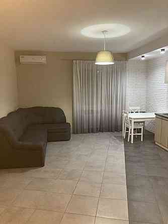 Центр Однокімнатна(евро двушка) з автономкою. Чернигов