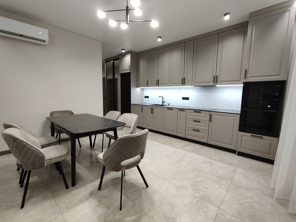 Перша здача 2 х кімн в Ужгороді! ЖК Баварія! Світло 24/7 Ужгород - изображение 1