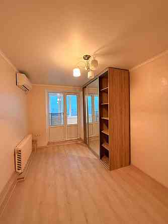 Продам 4 комнатную чешку в ТОП районе Черноморска Чорноморськ