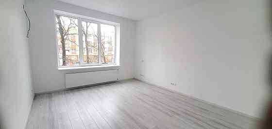 Продаж 1 ной. квартири 51,4 кв.м Петрівський квартал 2 поверх ліфт Святопетровское (Киево-Свят. р-н)