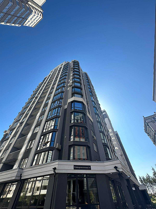 Видова двокімнатна квартира з новим ремонтом. Найшвидший виїзд у Києва Ирпень - изображение 1