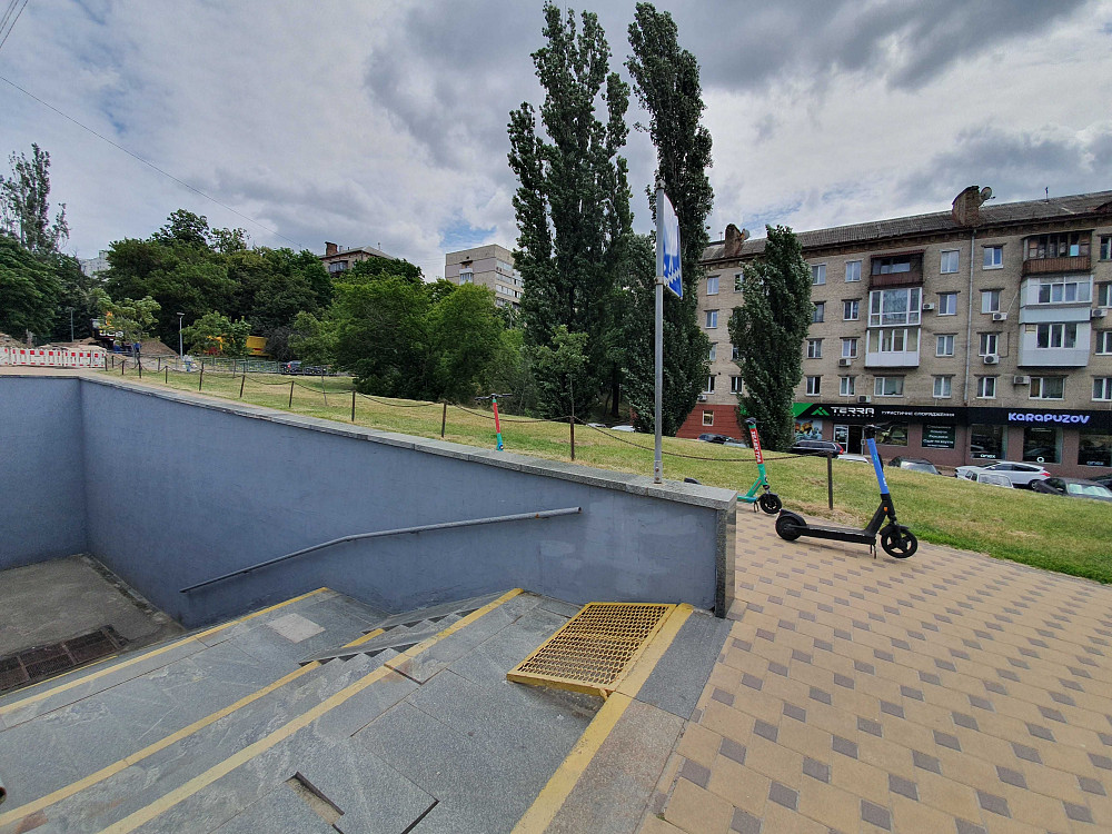 Метро Звіринецька, бульв Міхновського 8, поруч метро Либідська, Новус Киев - изображение 8