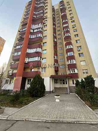 Сдам простору 2 кімнатну квартиру на Калиновій Днепр