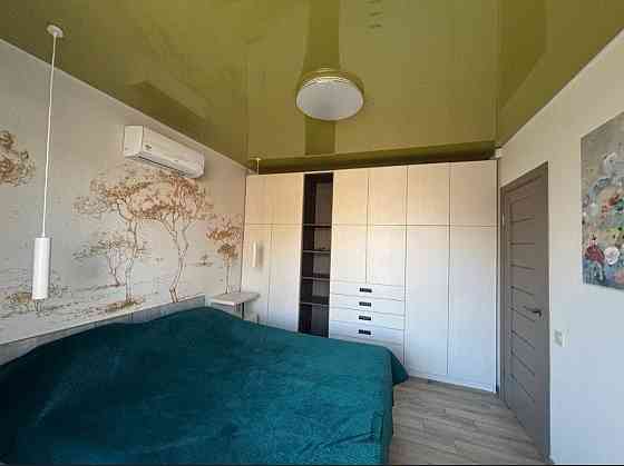 Здається 2-х кімнатна квартира - студія і спальня, район Нагорки Днепр