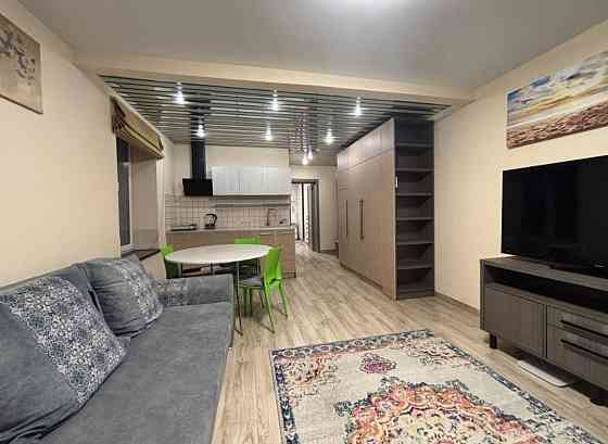 Здається 2-х кімнатна квартира - студія і спальня, район Нагорки Днепр