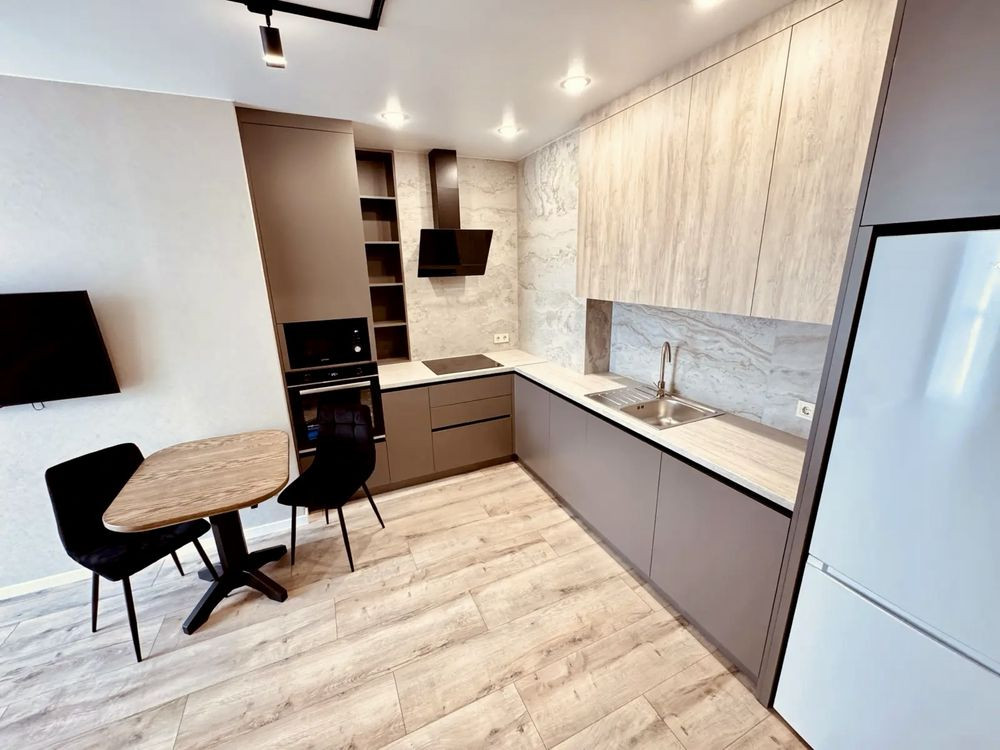 Метрополія, Тут Народжується Нова Історія — і Вона Може Стати Твоєю. Киев - изображение 4