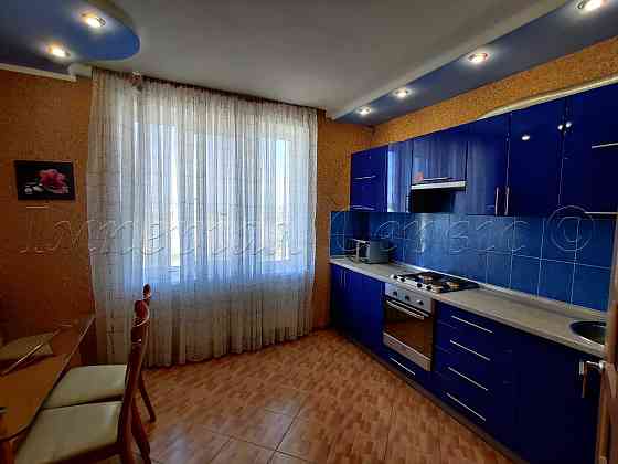 Здається 2-кімнатна квартира по вул. Автозаводська (новобудова) Запоріжжя