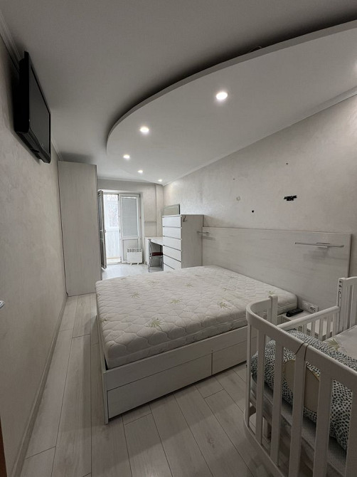 Оренда трикімнатної квартири! Район Чайки!! Рівне - зображення 1