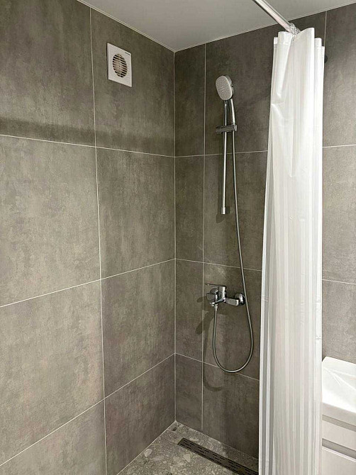 Оренда 1кімнатної квартири Поліська 28 Капітальний ремонт перша здача Киев - изображение 5