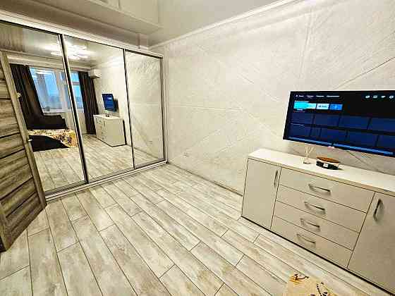 Здається світла та дуже тепла 1-кімнатна в ЖК «Будинок на Щорса» Одесса