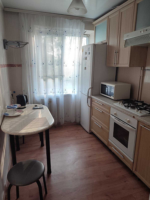 Продам 3-х комн. с АО/Газ, с мебелью и техникой Каменское (Запорожская обл.) - изображение 1