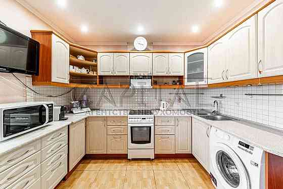 Продаж Квартири  / ЖК Жокей / Василя Касіяна 2/1/ ВДНГ Киев