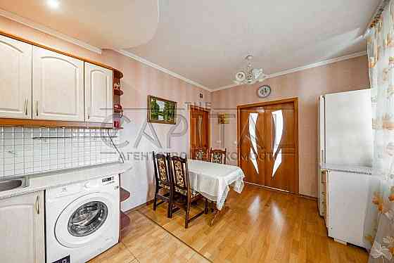 Продаж Квартири  / ЖК Жокей / Василя Касіяна 2/1/ ВДНГ Киев