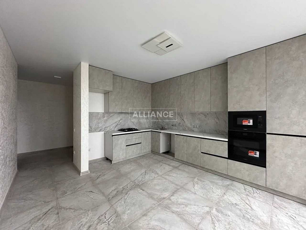 Терміновий продаж 2к квартири з ремонтом ЖК Централ Парк Ивано-Франковск - изображение 1