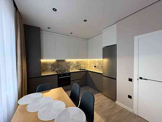 Продам 1-кімнатну квартиру з ремонтом в новобудові! Ровно