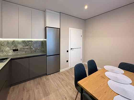 Продам 1-кімнатну квартиру з ремонтом в новобудові! Ровно