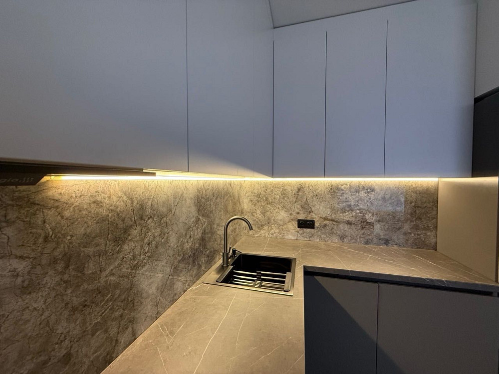 Продам 1-кімнатну квартиру з ремонтом в новобудові! Ровно - изображение 7