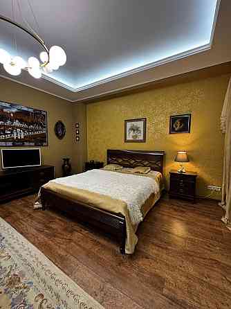 Аренда большой квартиры ЖК Вузовский Таирова Одеса