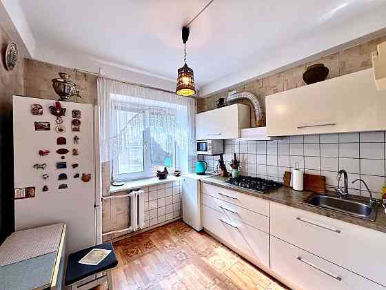 Солом'янка  вул. Преображенська ( Клименка)  40 Киев