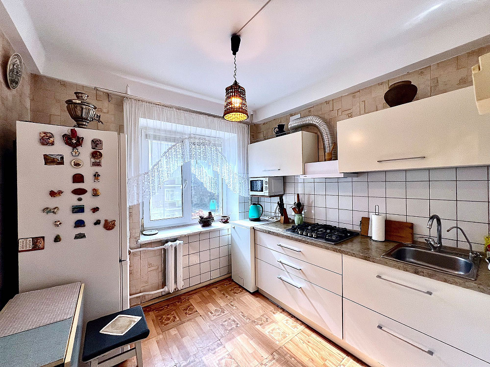 Солом'янка  вул. Преображенська ( Клименка)  40 Киев - изображение 1