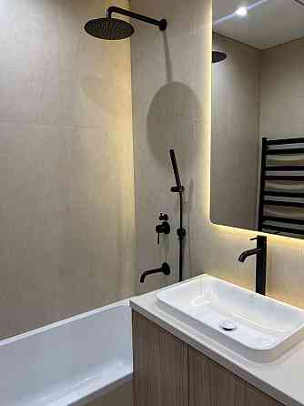 Шикарна 2 к квартира з новим ремонтом біля парку Незнайка Ірпінь