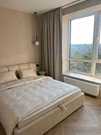 Шикарна 2 к квартира з новим ремонтом біля парку Незнайка Ірпінь