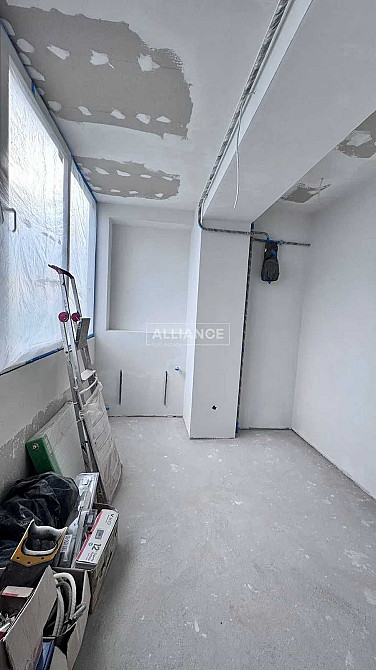 Продам 1к квартиру з частковим ремонтом в центрі вул. Гарбарська 53 м2 Івано-Франківськ - зображення 1