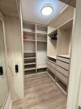 Оренда 1-кімнатної квартири в ЖК «Метрополія» з генератором Київ