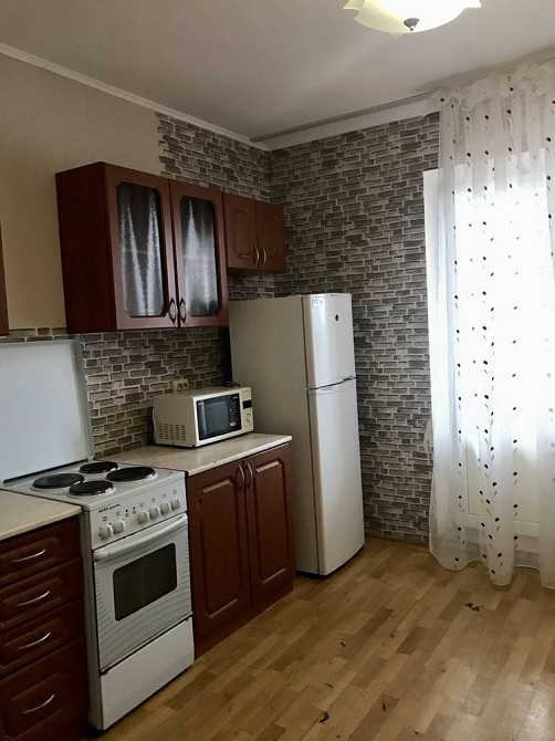 Оренда 2х кім. квартири.Драгоманова, 1к. Метро Позняки, Харківська Київ - зображення 1