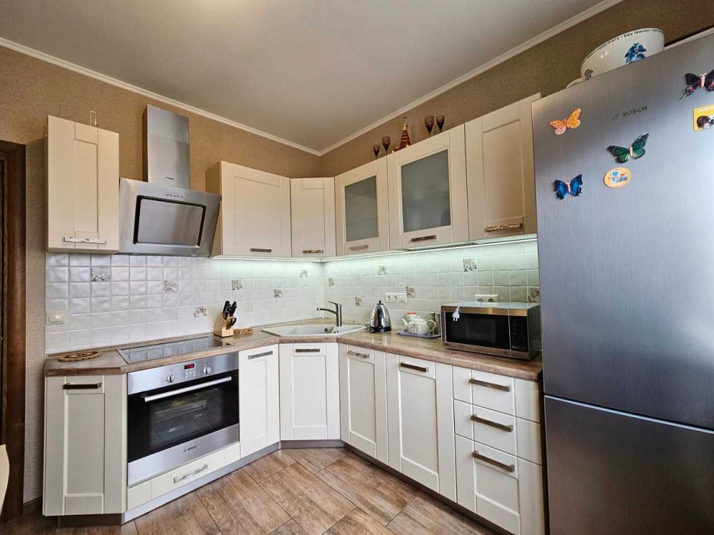 Затишна квартира 75m2 ЖК Міністерський |м| Героїв Дніпра Киев - изображение 1