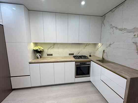 Шикарна квартира з ремонтом у будинку з укриттям Буча