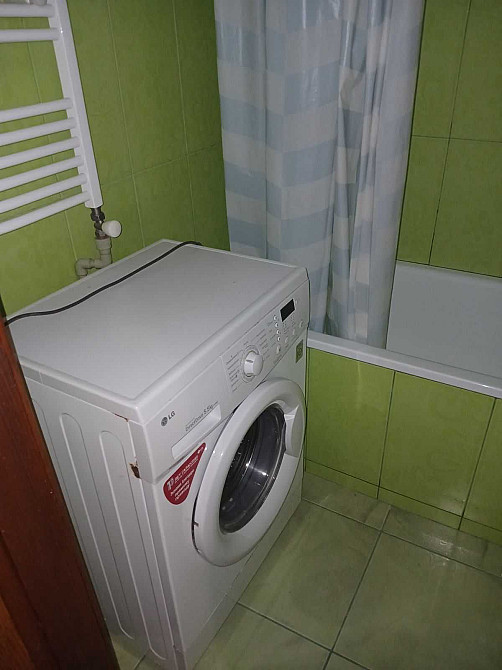 Продається затишна 2-кімнатна квартира Звягель - зображення 4