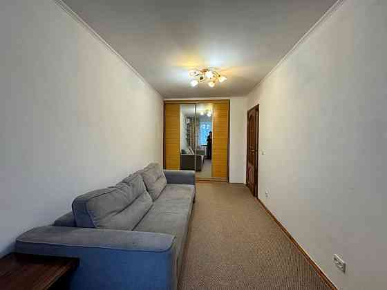 Продаж 2кім квартири з ремонтом, вул. В. Великого 37 ~Горіховий гай Львов