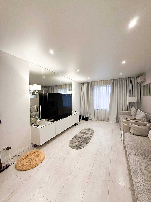 Продаж 3к квартири Перемога 6 НОВИЙ РЕМОНТ Дніпро - зображення 2