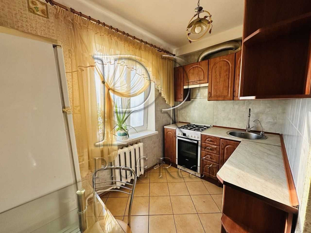 Продаж 1 кімн. квартири за адресою Івана Дзюби, 8 Kyiv - photo 1