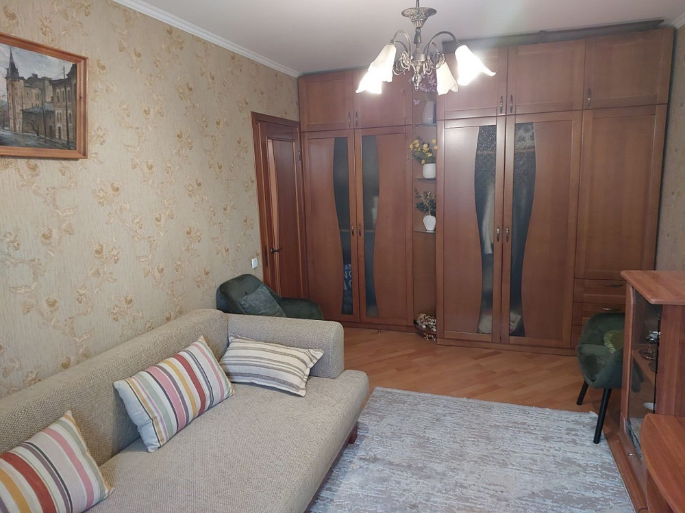 Сдам 1 комнатную квартиру прям возле метро Героев Труда Kharkiv - photo 2