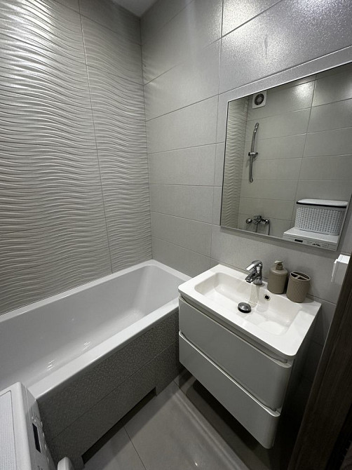 Оренда 2 кімнатної квартири по вул Вербова від власника Рівне - зображення 2