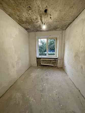 ТЕРМІНОВО! Двокімнатна квартира на першому поверсі Олександрія (Рівненська обл.)