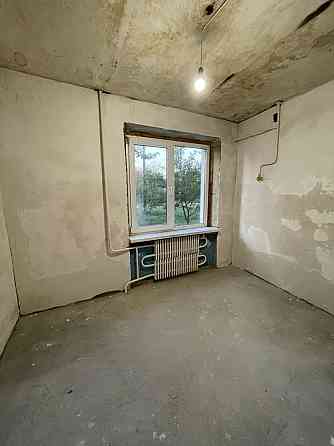 ТЕРМІНОВО! Двокімнатна квартира на першому поверсі Олександрія (Рівненська обл.)