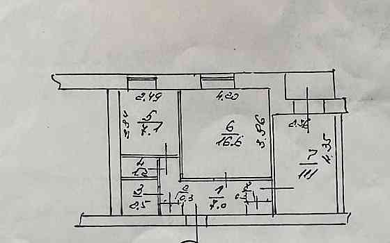 В продаже двухкомнатная квартира в центре города Чорноморськ